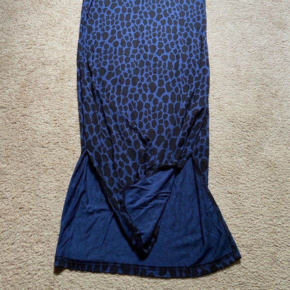 Maxi dress - Picture 2 of 3